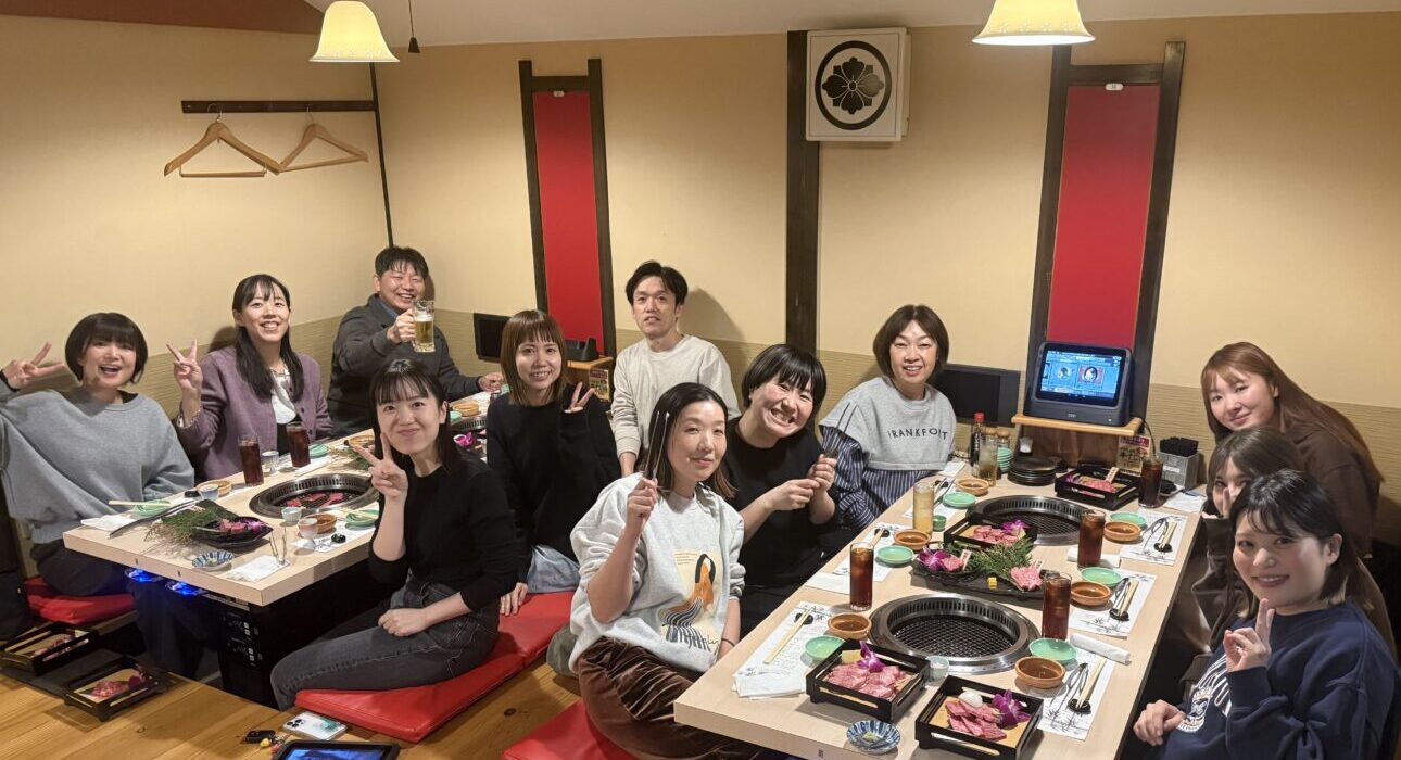 送迎会兼忘年会を行いました。